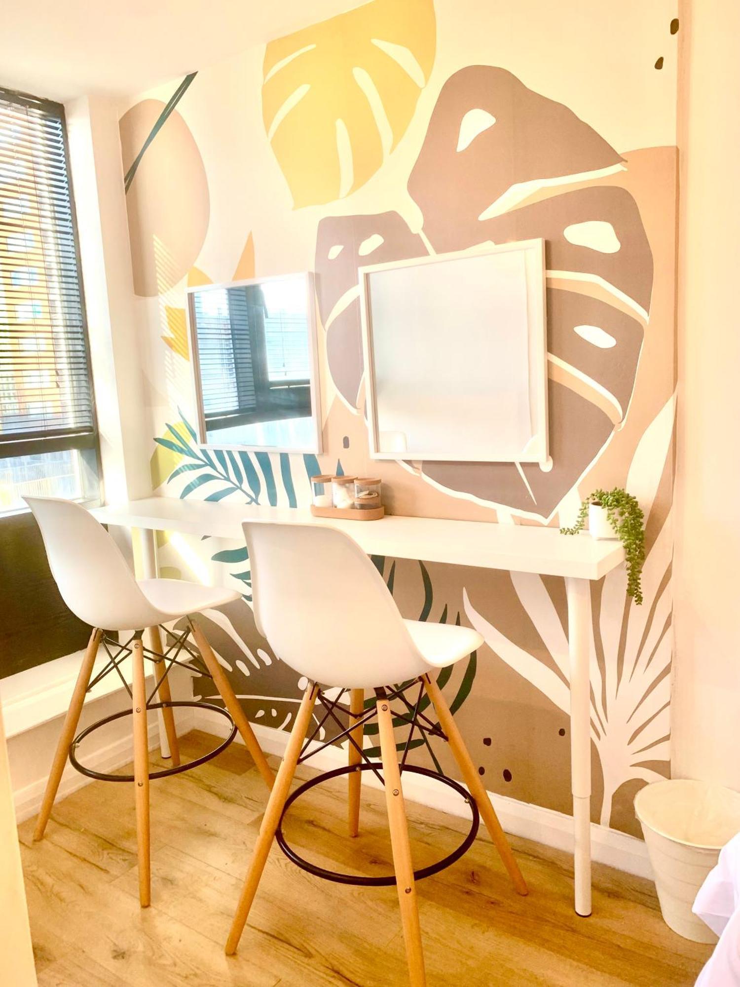 Large Stylish 3 Bedroom City Centre Apartment Free Secure Parking 리버풀 외부 사진